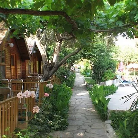 Hotel Bykara 2*